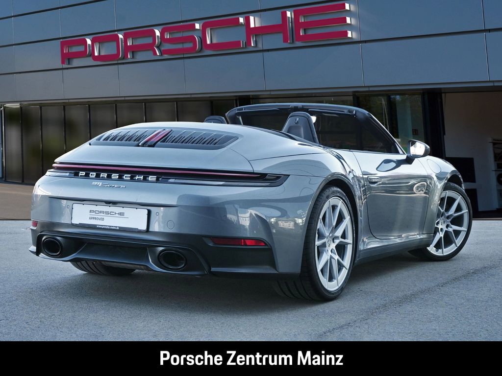 Porsche 992 2024