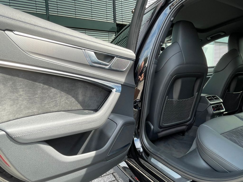Audi RS6 2021