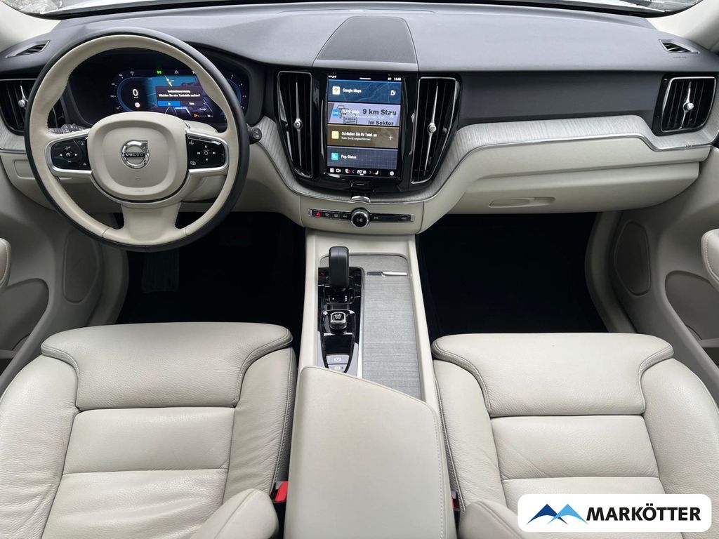 Volvo XC60 2022