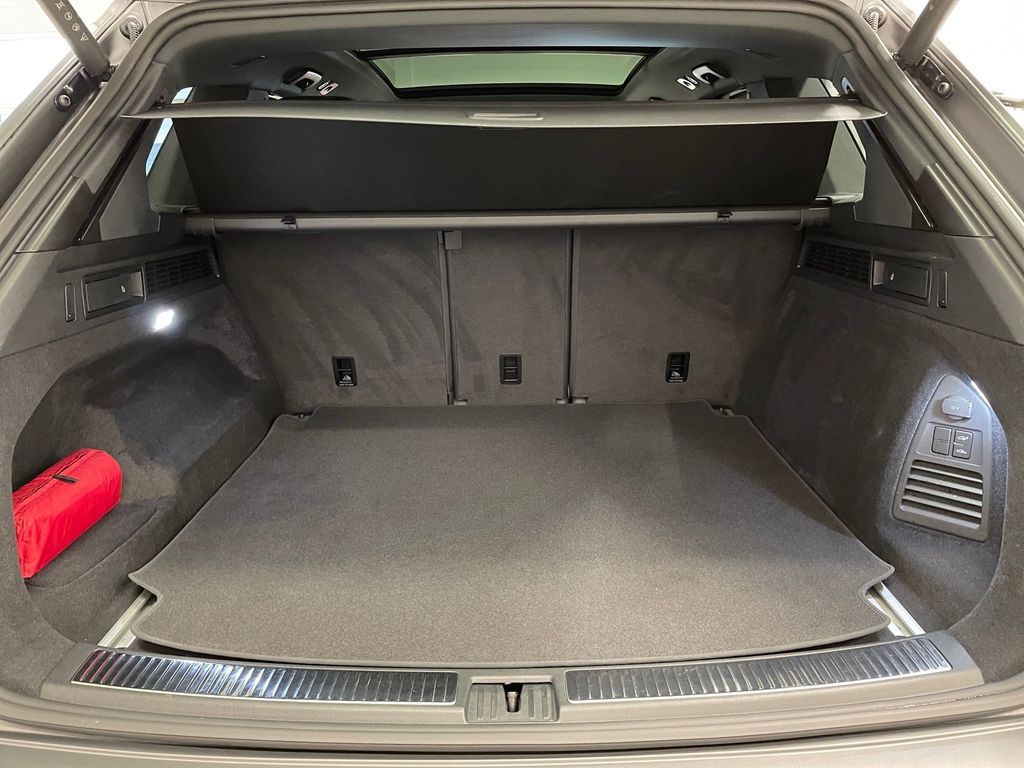 Volkswagen Touareg 2025