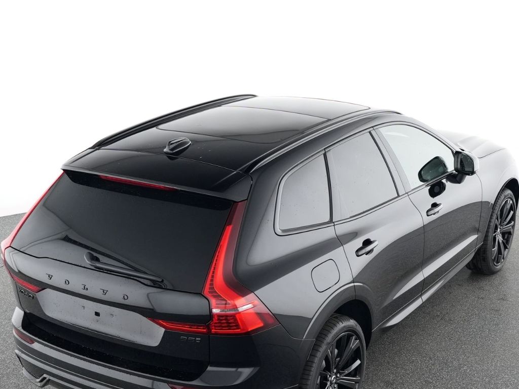 Volvo XC60 2025