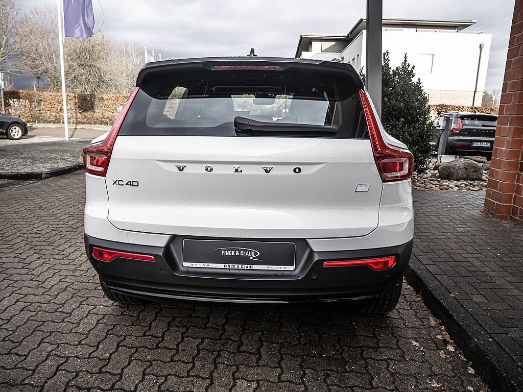 Volvo XC40 2022