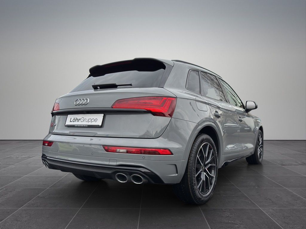 Audi SQ5 2022