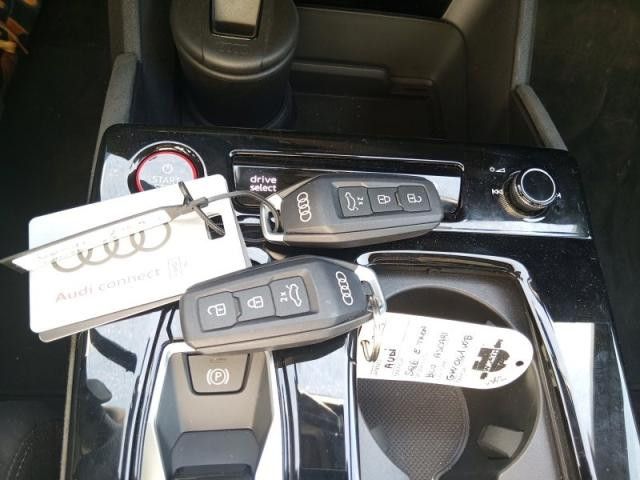 Audi SQ6 e-tron 2024