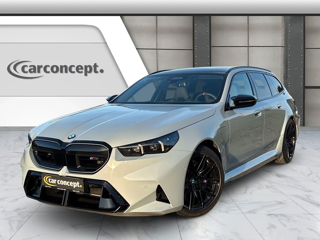 BMW M5 2025