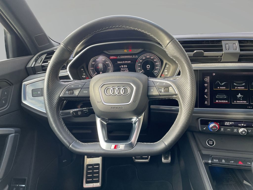 Audi Q3 2023