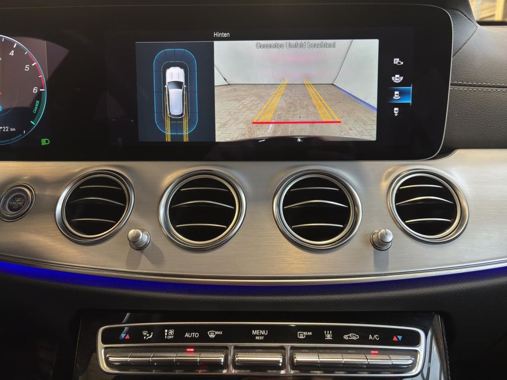 Mercedes-Benz E 300 2022