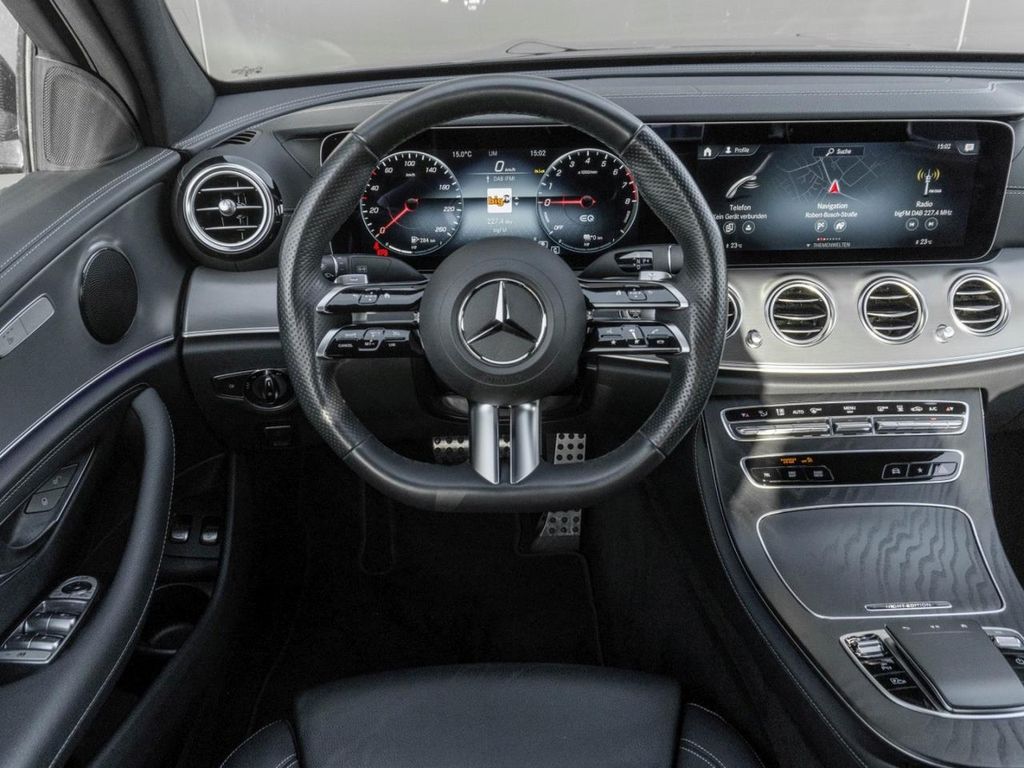 Mercedes-Benz E 300 2022