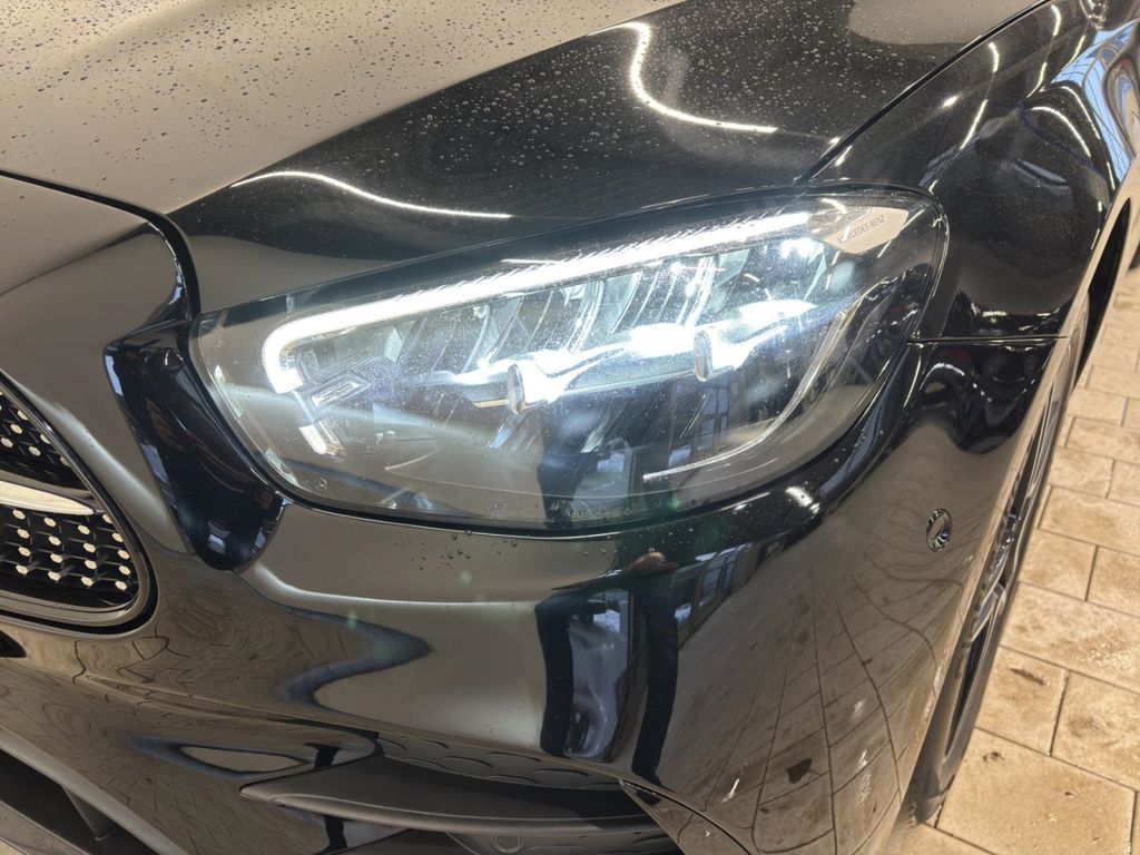 Mercedes-Benz E 300 2022