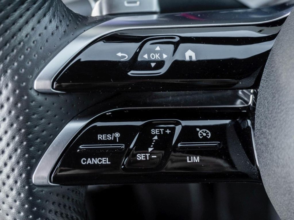 Mercedes-Benz E 300 2022