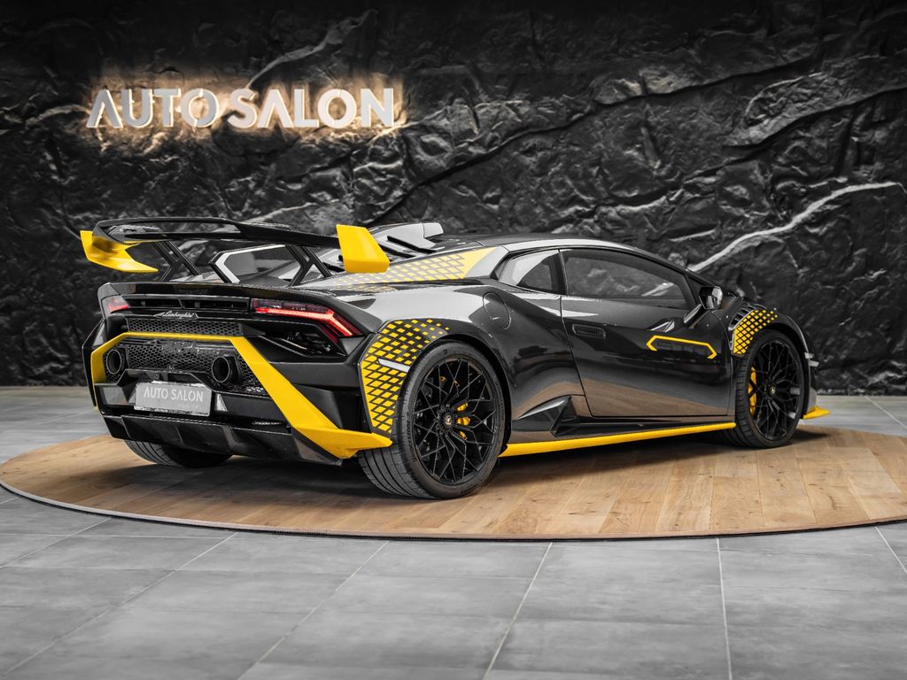 Lamborghini Huracán 2023