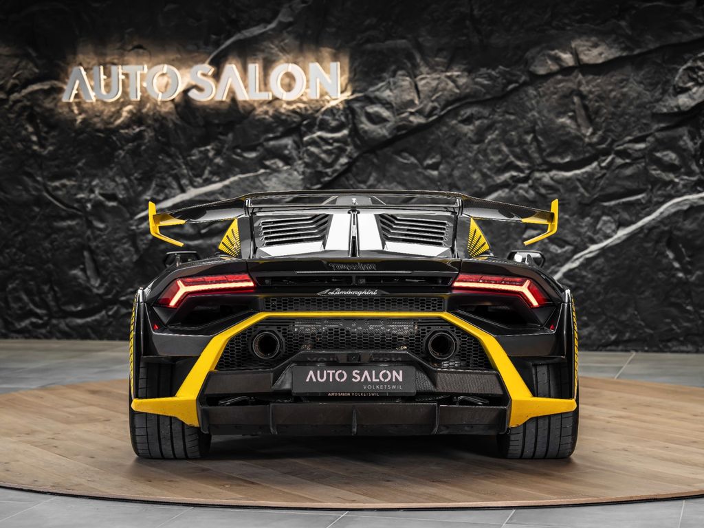 Lamborghini Huracán 2023