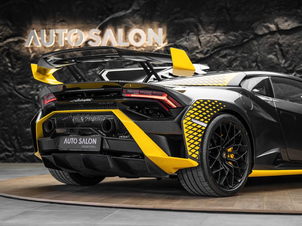 Lamborghini Huracán 2023