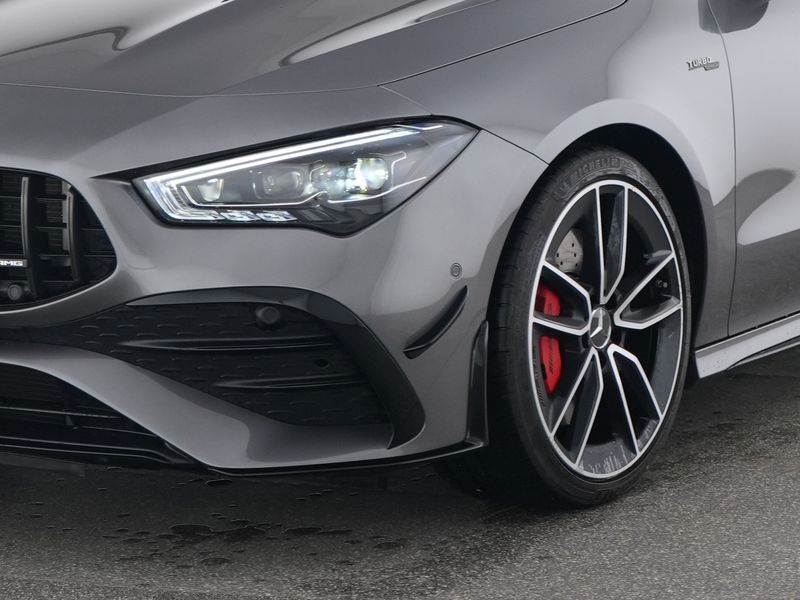 Mercedes-Benz CLA 35 AMG 2024