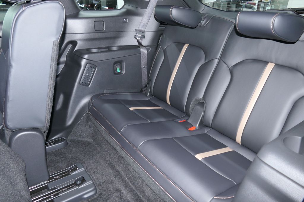 Mazda CX-80 2024