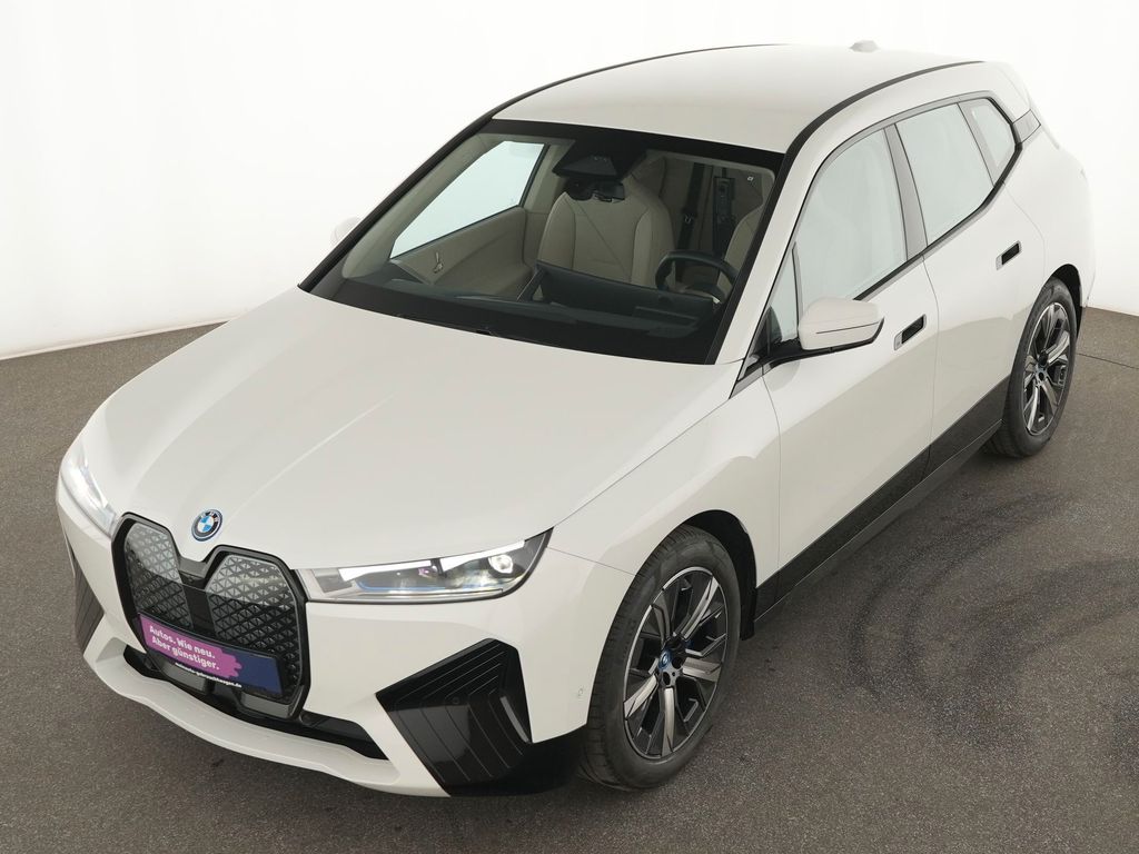 BMW iX 2023