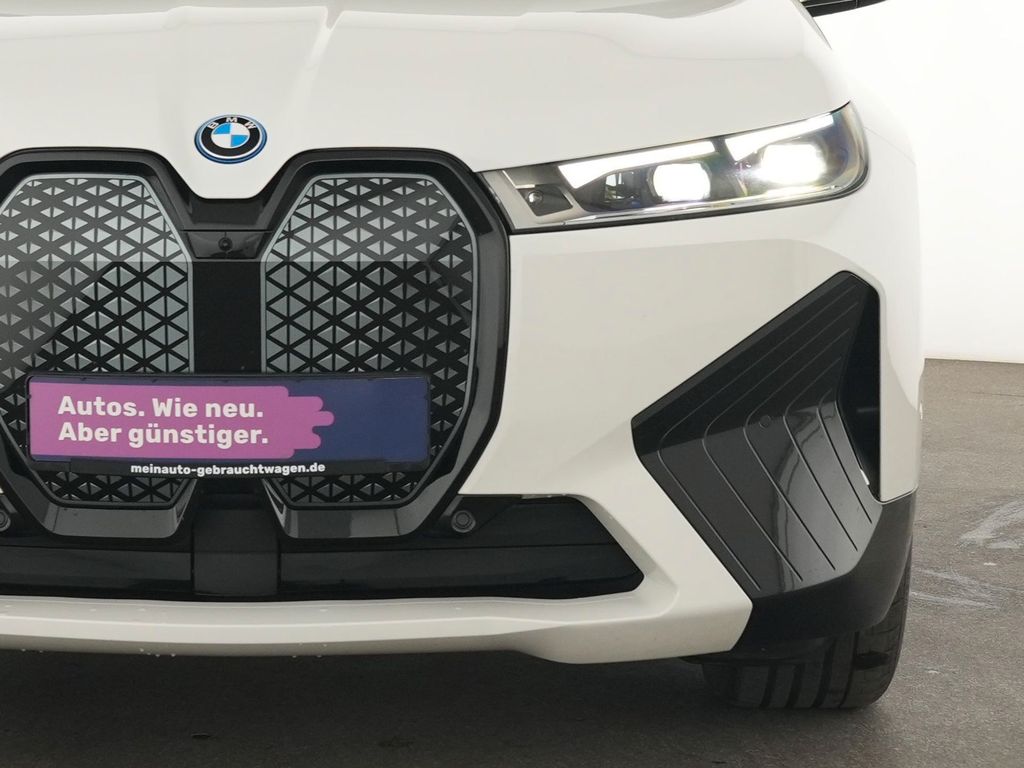 BMW iX 2023