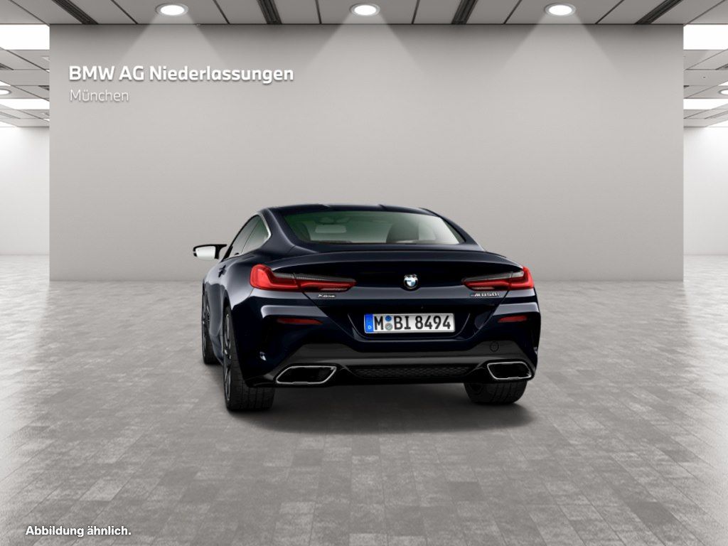 BMW M850 2025