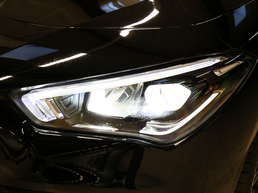 Mercedes-Benz CLA 35 AMG Shooting Brake 2021