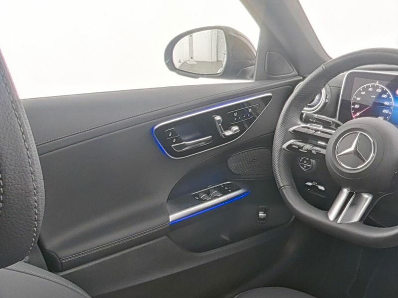 Mercedes-Benz C 300 2024