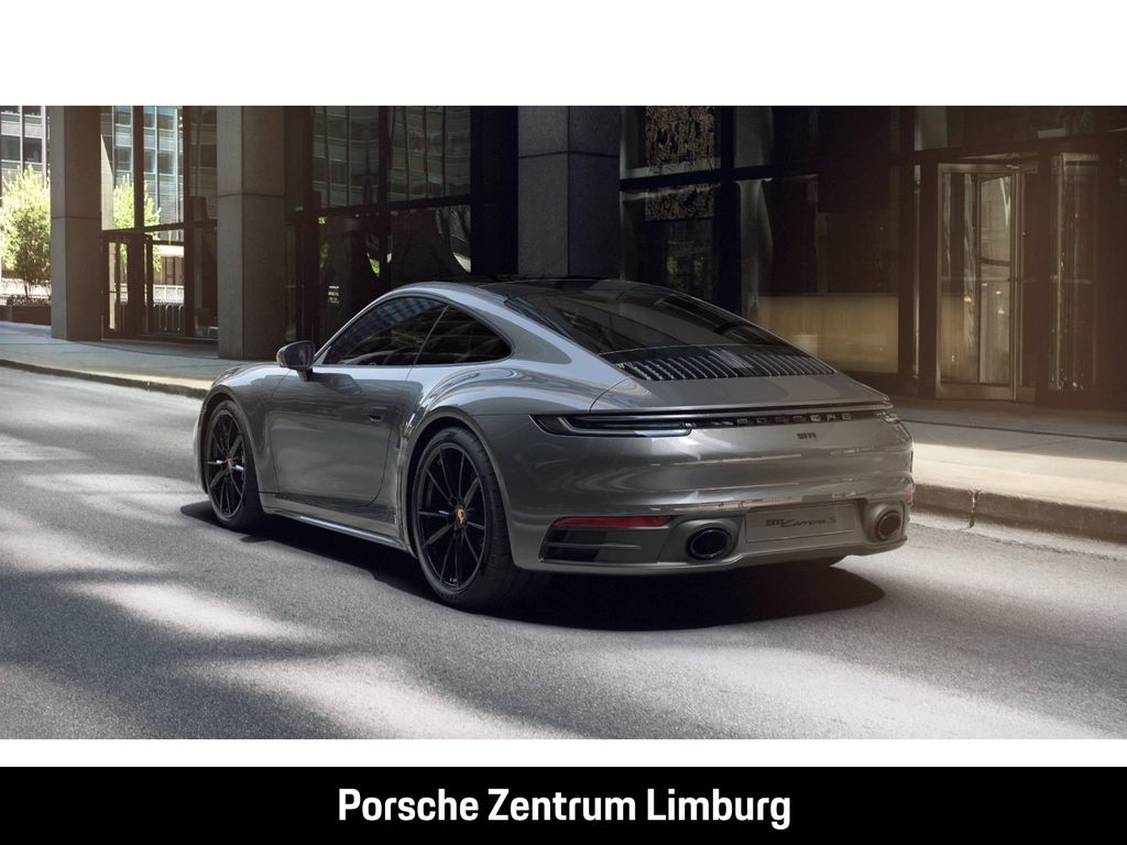 Porsche 992 2023