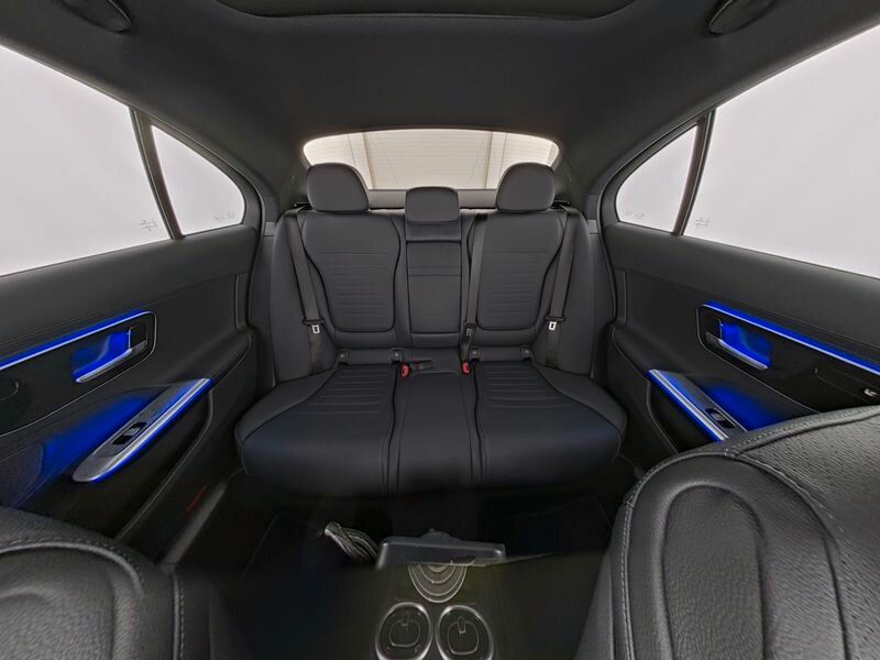 Mercedes-Benz C 300 2024