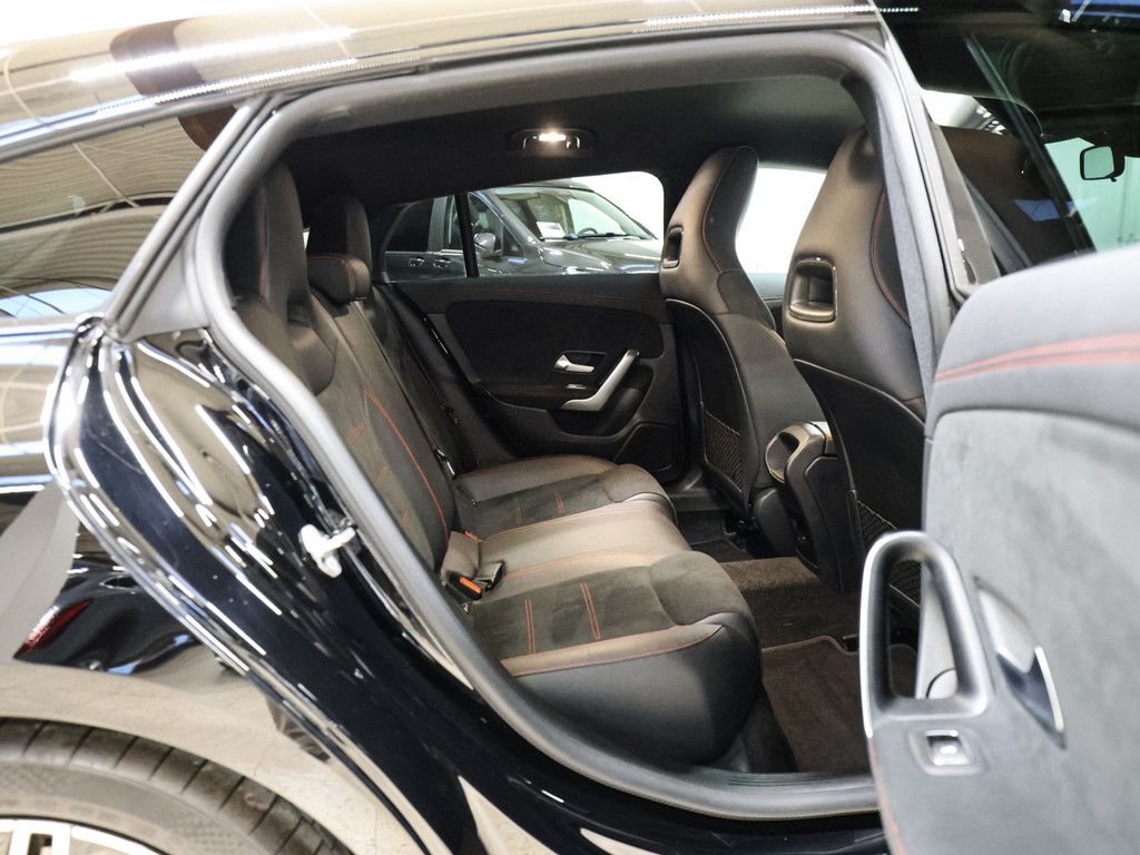 Mercedes-Benz CLA 35 AMG Shooting Brake 2021