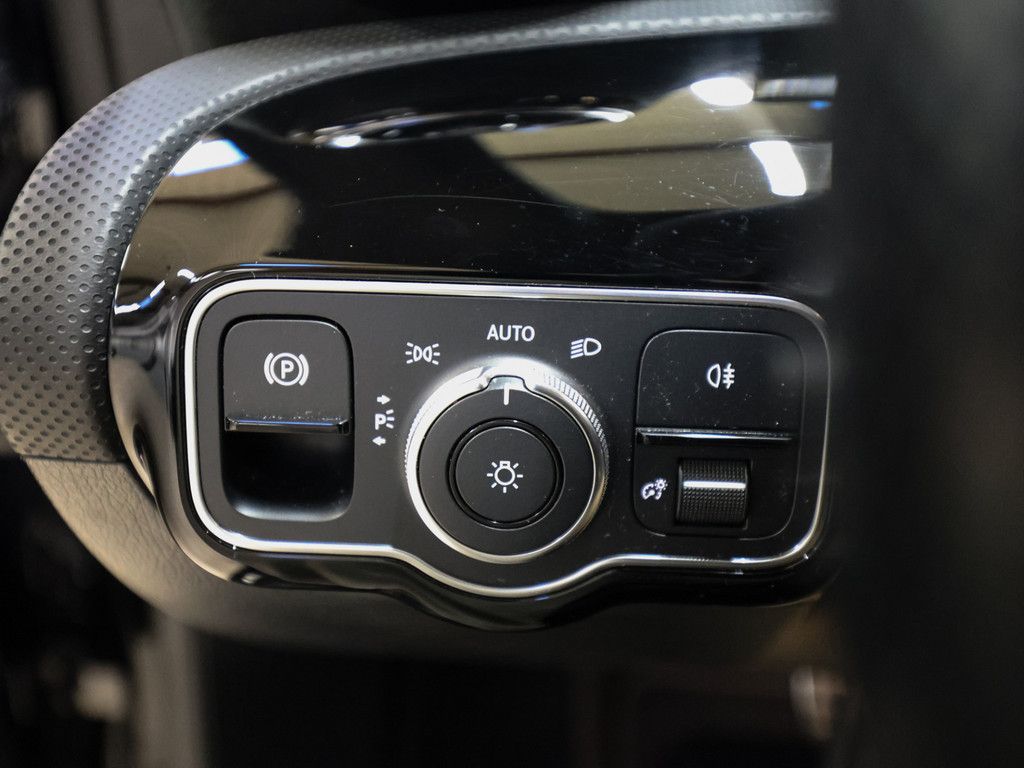 Mercedes-Benz CLA 35 AMG Shooting Brake 2021