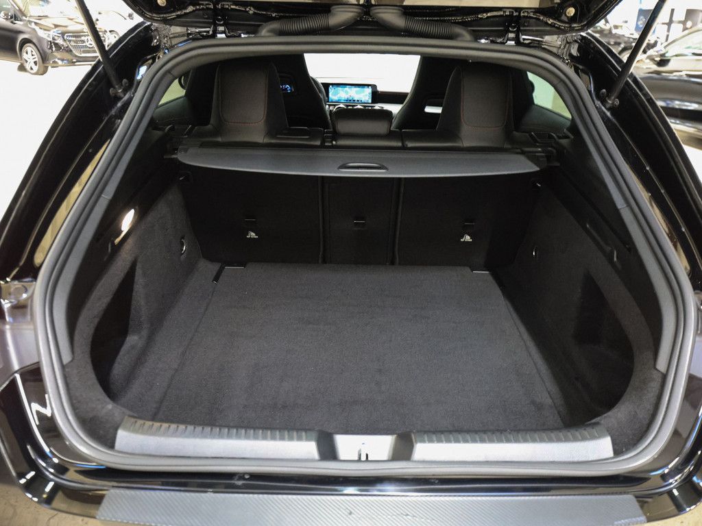 Mercedes-Benz CLA 35 AMG Shooting Brake 2021