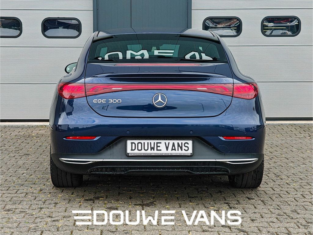 Mercedes-Benz EQE 2024