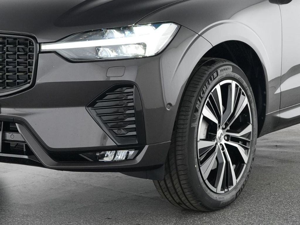 Volvo XC60 2025