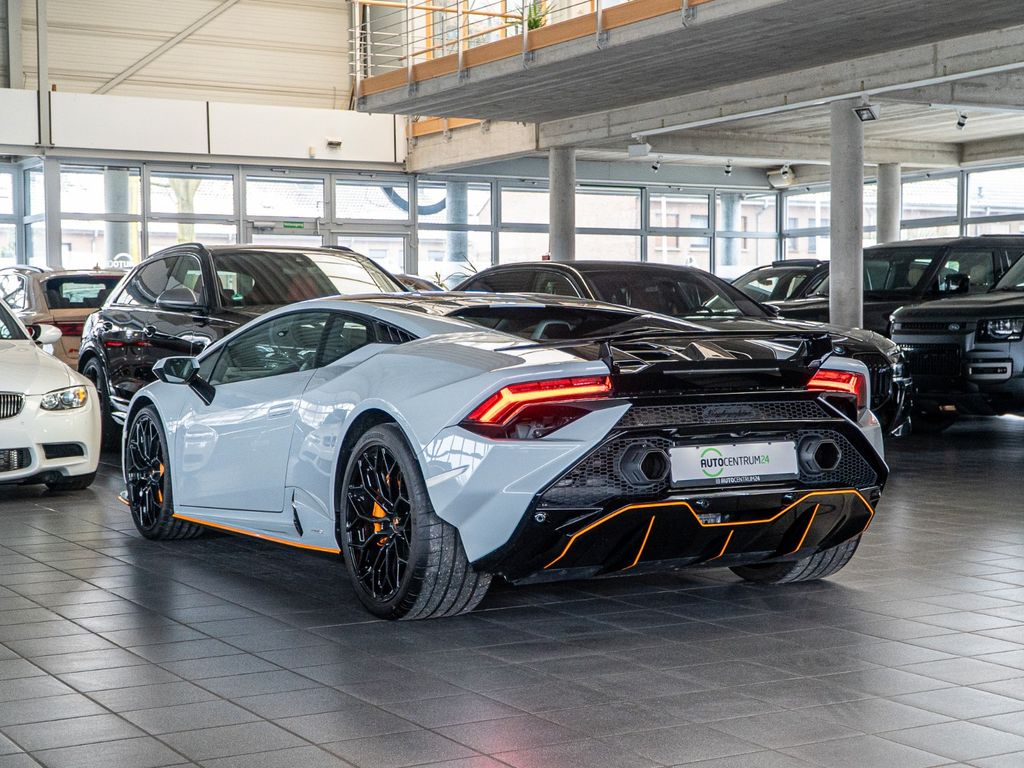 Lamborghini Huracán 2023