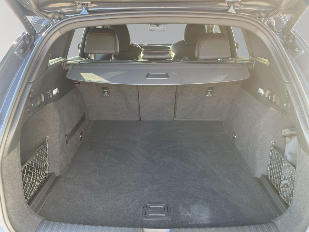 Audi SQ6 e-tron 2025