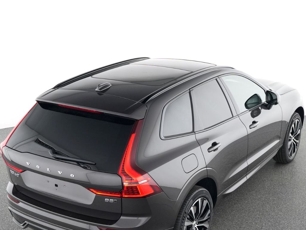 Volvo XC60 2025