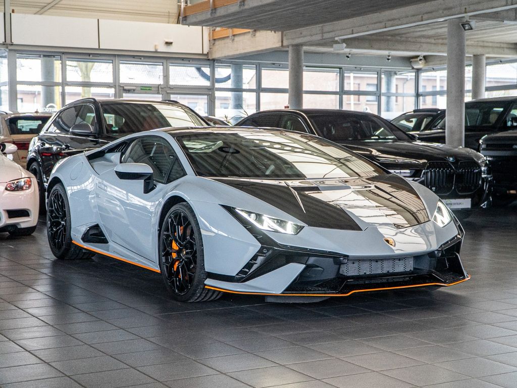 Lamborghini Huracán 2023