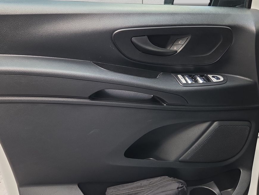 Mercedes-Benz Vito 2023