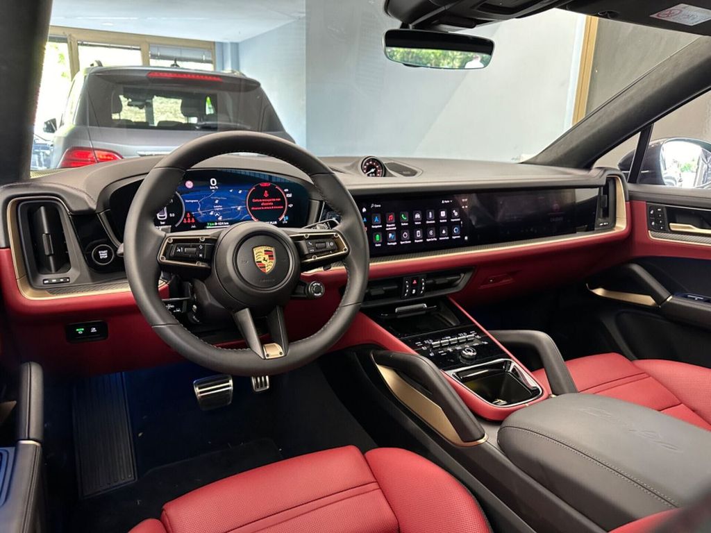 Porsche Cayenne 2024