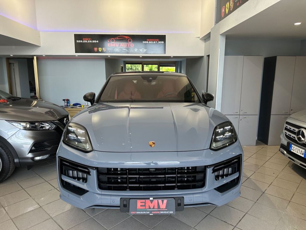 Porsche Cayenne 2024
