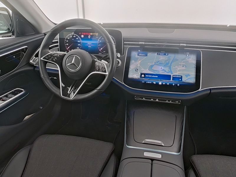Mercedes-Benz E 200 2024