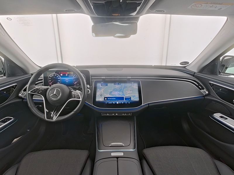 Mercedes-Benz E 200 2024