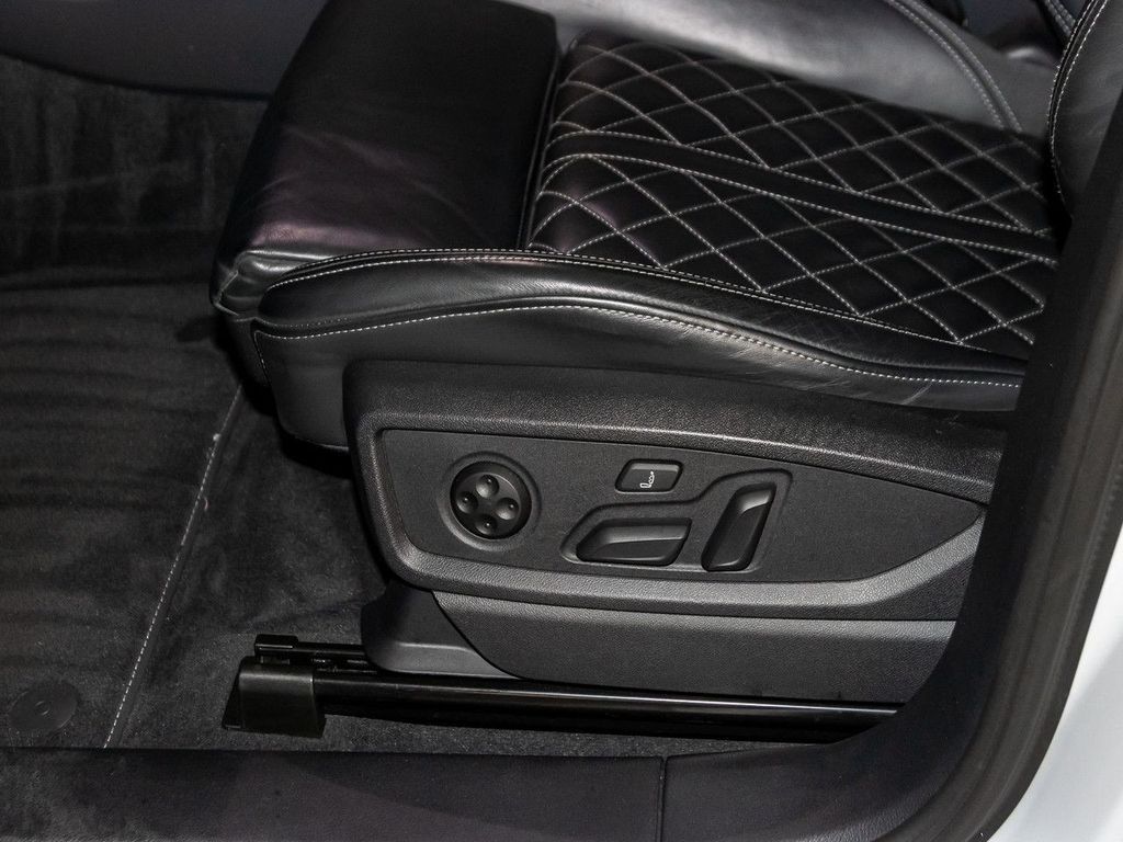 Audi SQ5 2022