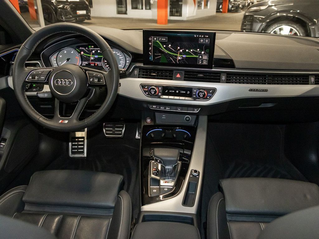 Audi S4 2024