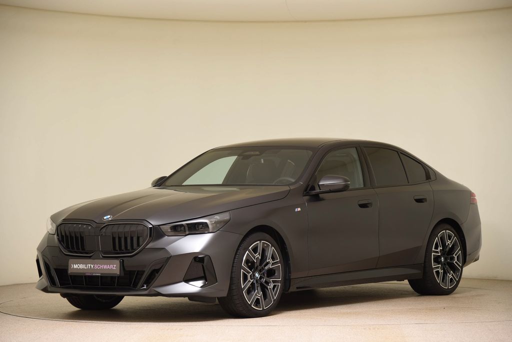 BMW 520 2024