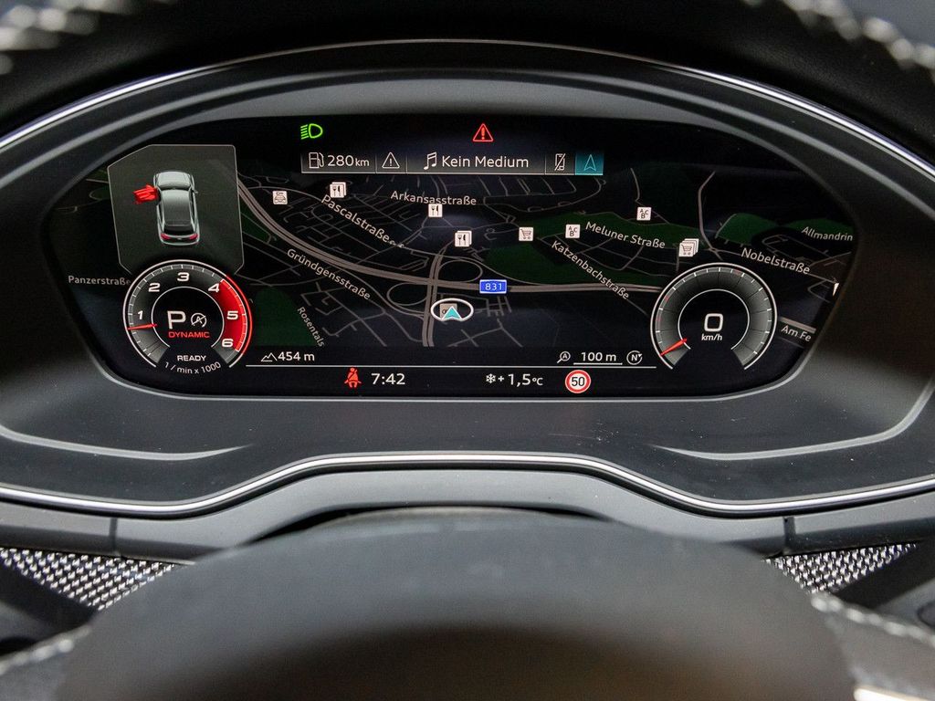 Audi SQ5 2022