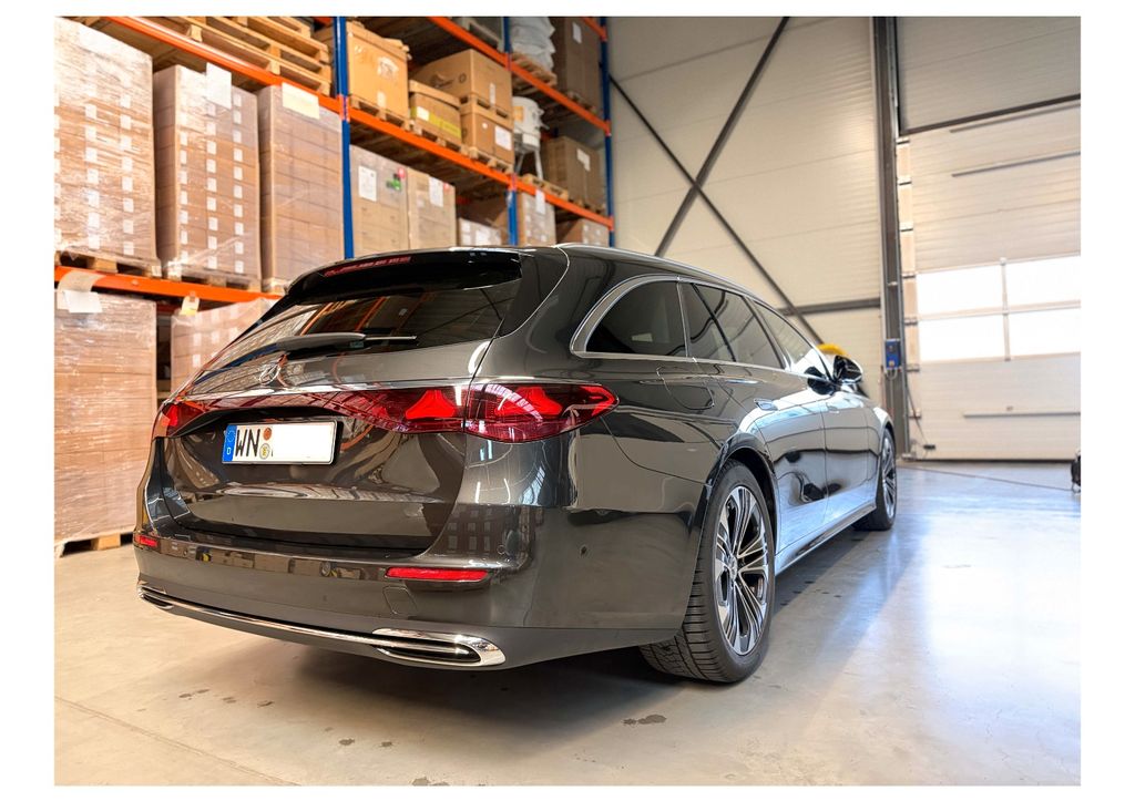 Mercedes-Benz E 200 2025