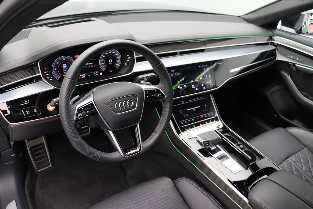 Audi A8 2023
