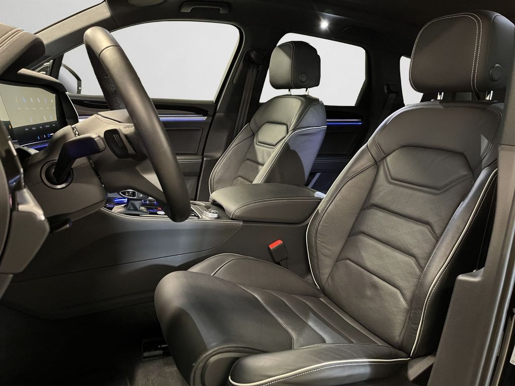 Volkswagen Touareg 2025