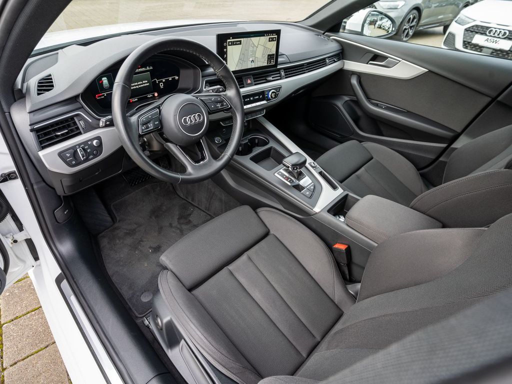 Audi A4 2022