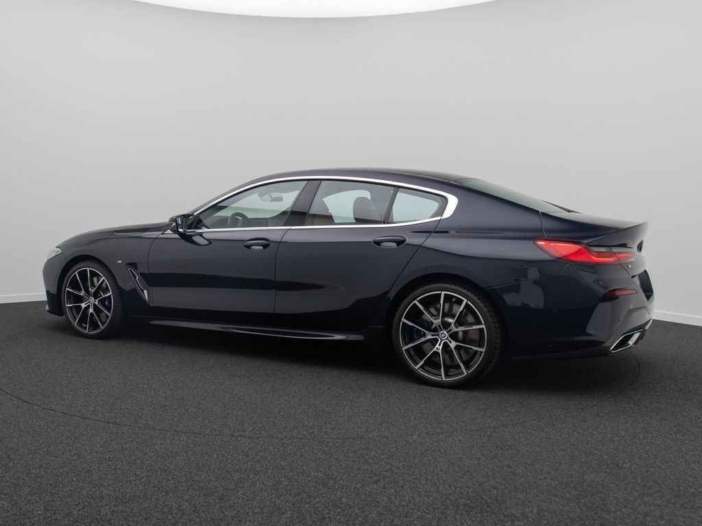 BMW M850 2022