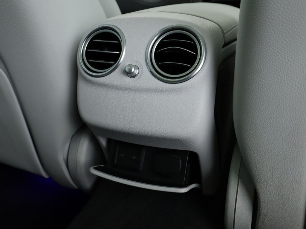 Mercedes-Benz E 400 2022